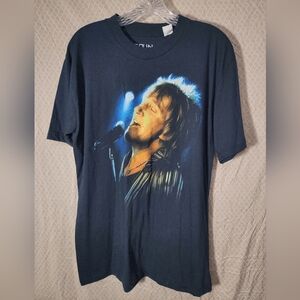 Rod Stewart 2007 Tour "Rockin' in the Round"  EDUN Tshirt Men's Large Used